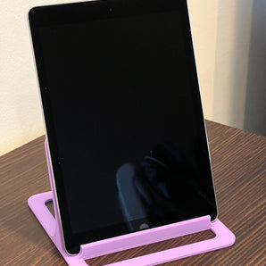 Nadrozměrný stojan pro iPad z polymeru PolyTerra Purple