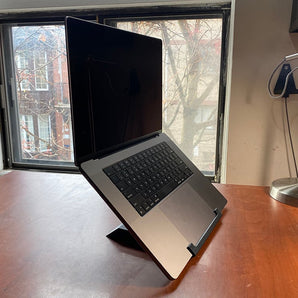 Ergonomický stojan pro MacBook Pro 14" a 16" modely M1 Pro/Max