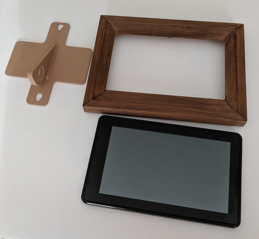 Obrazový rámeček s dřevěným vzhledem pro Amazon Fire Tablet 1. generace (2011)