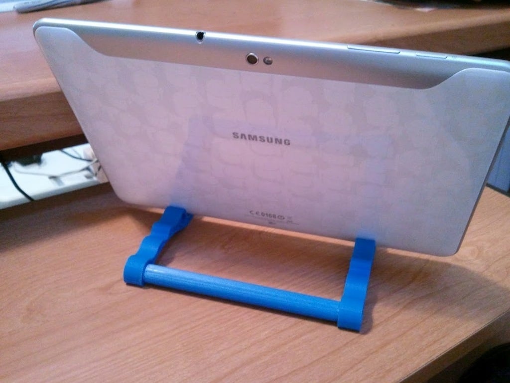 Minimalistický stojánek pro iPad / Samsung Galaxy Tab 10.1