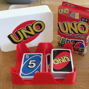 Robustní úložný box na hrací karty