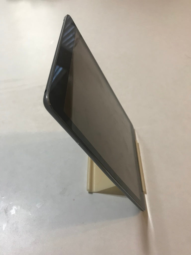 Dvoucestný stojan pro iPad