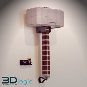 Nástěnný držák pro LEGO Thorovo kladivo 76209