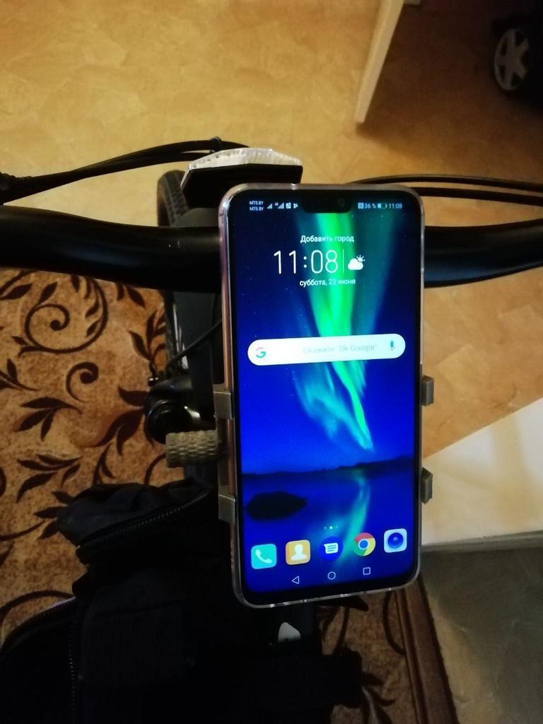 Univerzální držák telefonu na kolo pro držák na řídítka