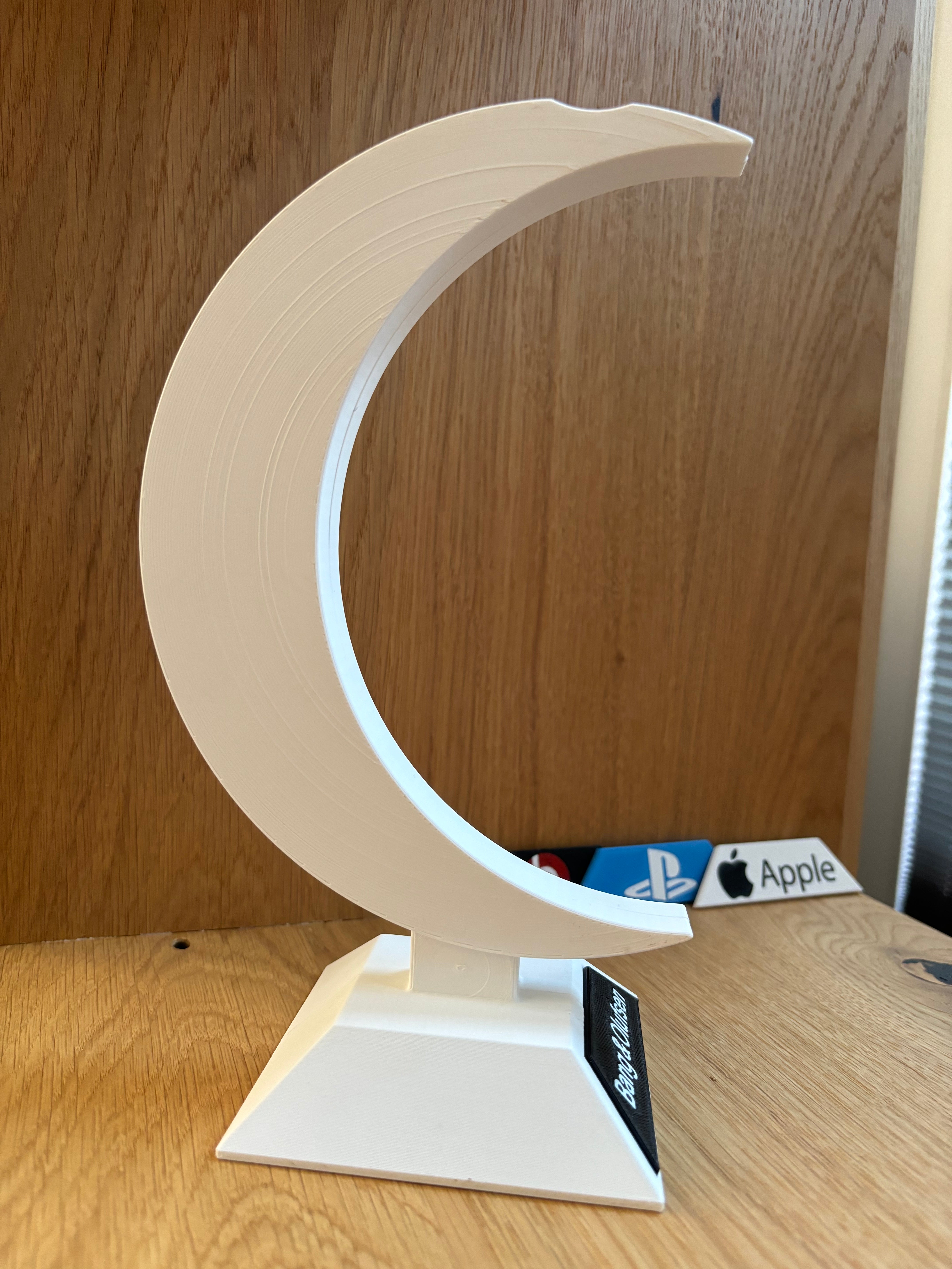 Stojánek na sluchátka Měsíční srpek / Headphone Stand Moon Design