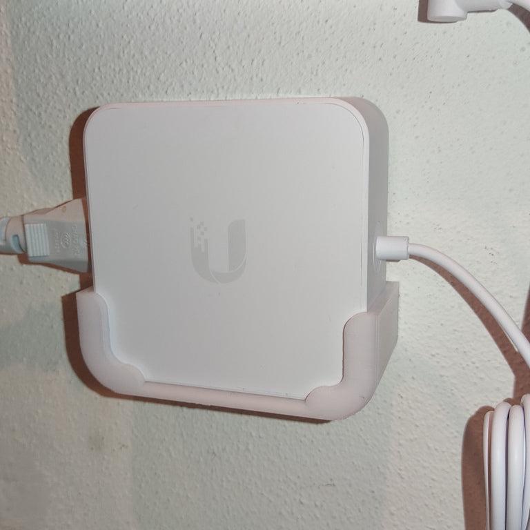 UniFi PSU nástěnný držák