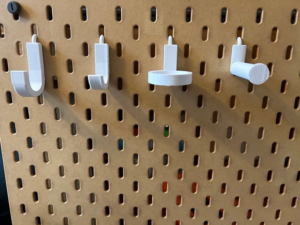 Háčky na míru pro IKEA SKÅDIS Pegboard