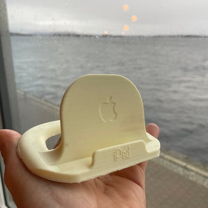 Univerzální stojan pro iPad a iPhone s nastavitelným úhlem