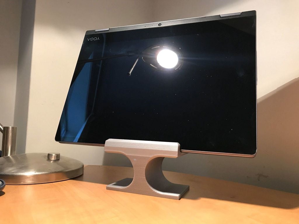 Lenovo Yoga Tablet Stand - Kompatibilní s 11mm nebo menšími tablety