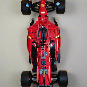 LEGO 42207 Ferrari SF-24 Nástěnný držák
