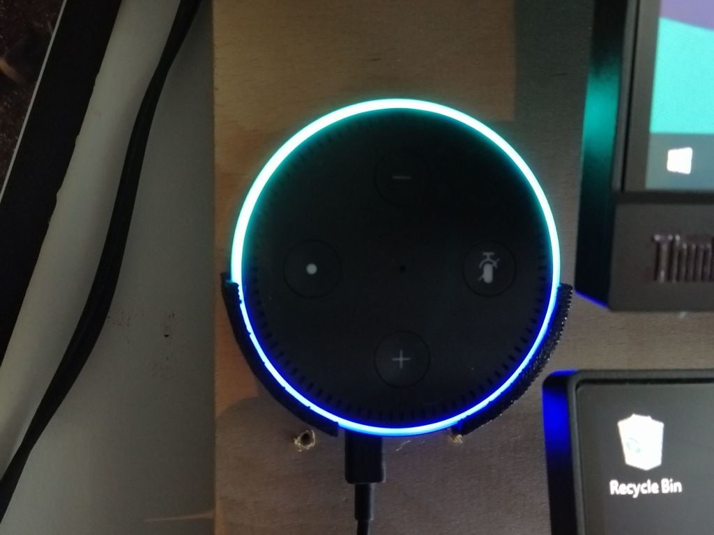 Amazon Echo Dot verze 2 Nástěnný držák