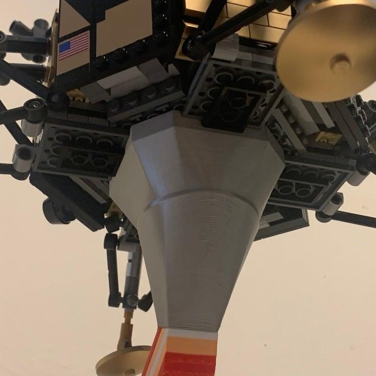 Nástěnný držák pro Lego Lunar Lander