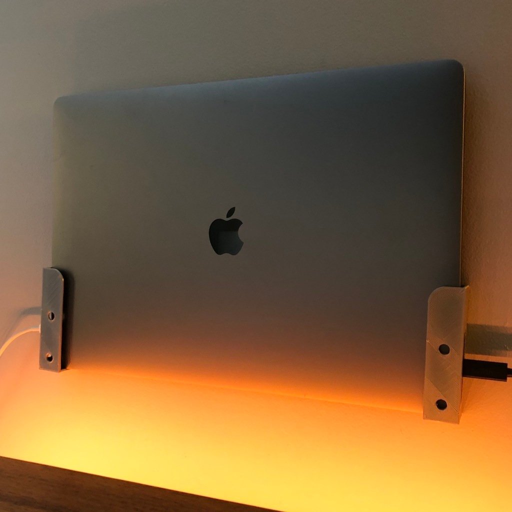 držák na zeď pro notebook, macbook