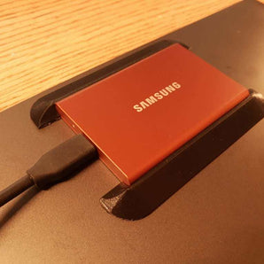 Nízkoprofilový držák pro SSD Samsung T7