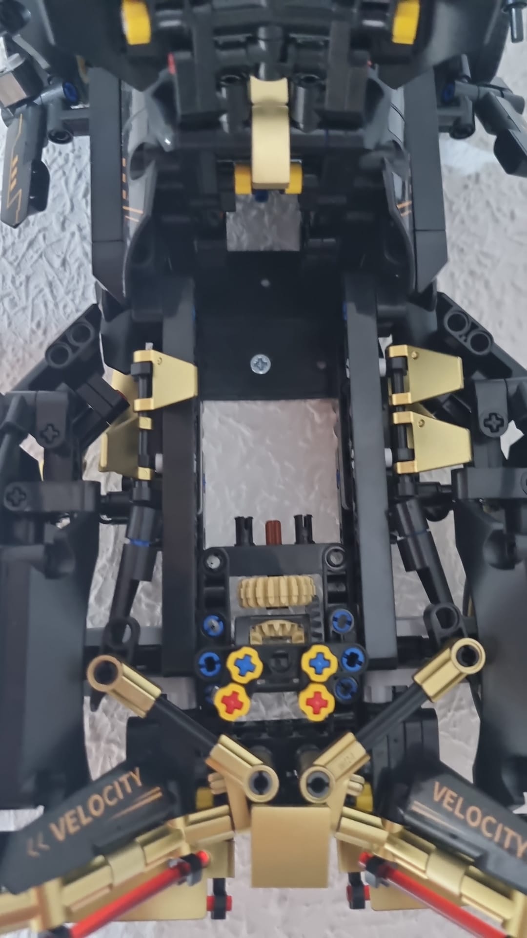 Nástěnný držák LEGO Technic + ToylinX