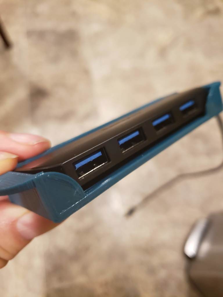 Držák na stůl pro Lenovo 4 Port USB Hub