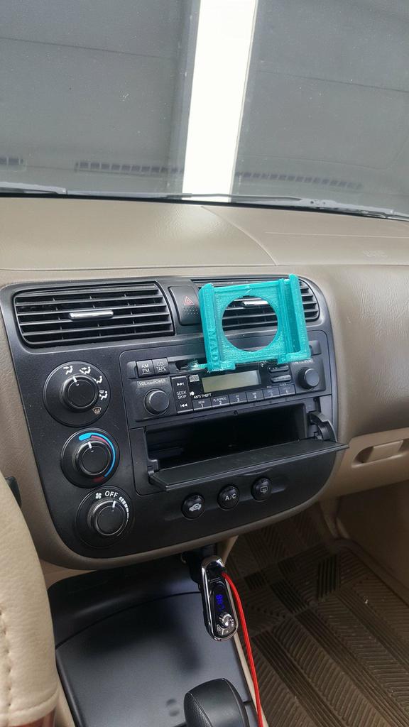 Držák Galaxy S9 Plus pro Honda Civic se slotem na CD
