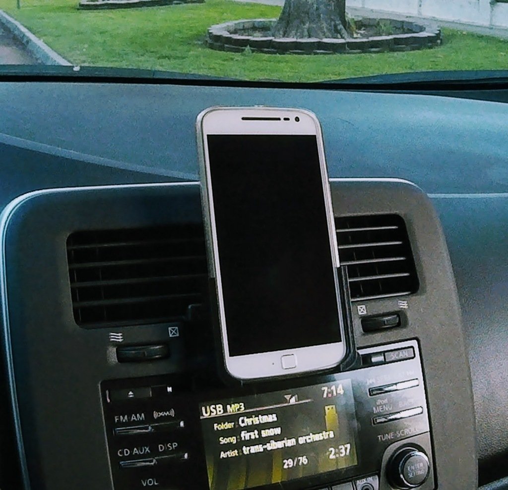 Moto G4/G4 Plus držák telefonu s adaptérem na CD přehrávač do auta