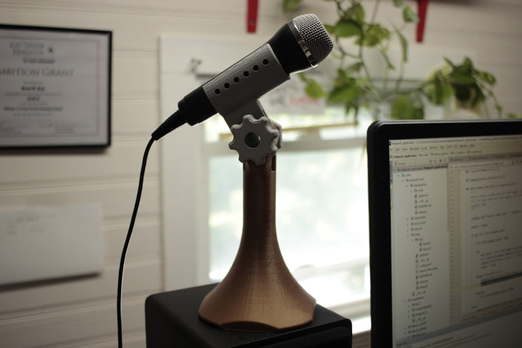 100% potisknutelný stolní držák mikrofonu