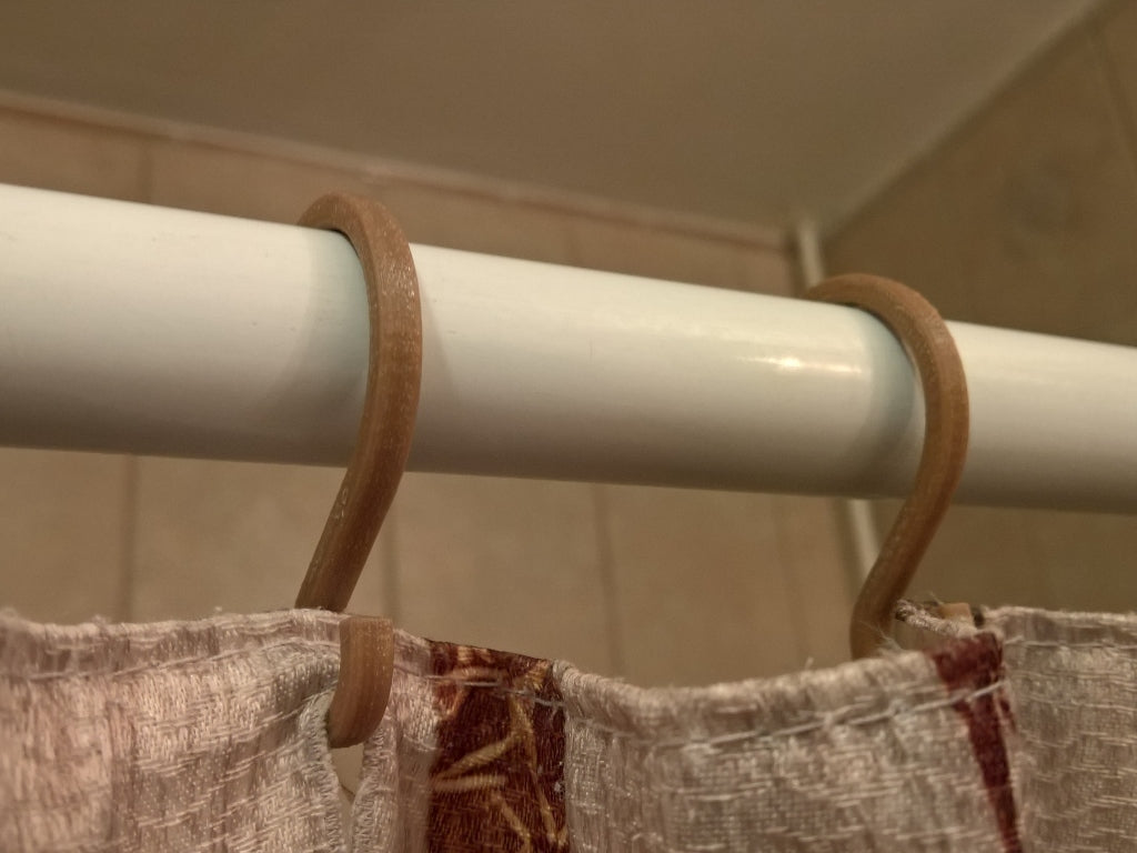 Háčky na sprchové závěsy typu S-Hook