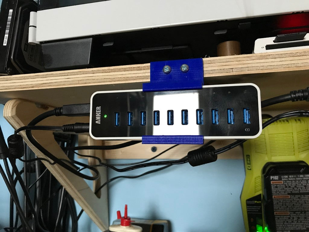 Držák Anker USB Hub 3.0