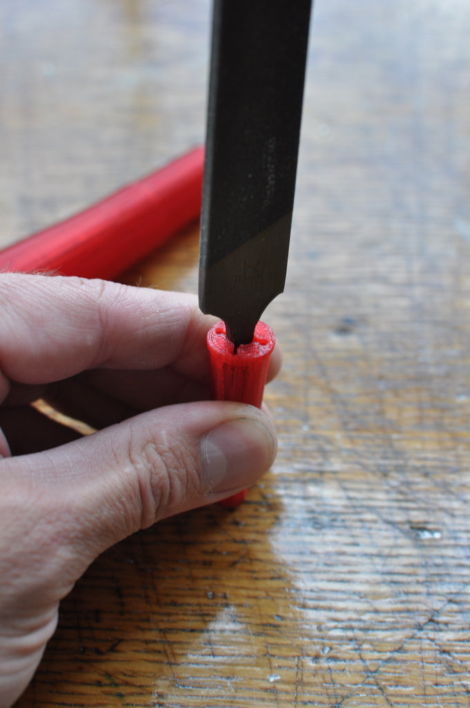 Rukojeti pilníků pro zpracování kovů a dřeva