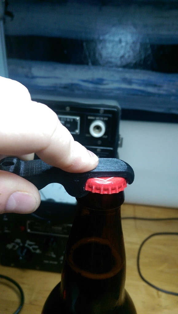 Super nejlepší ergonomický otvírák na láhve
