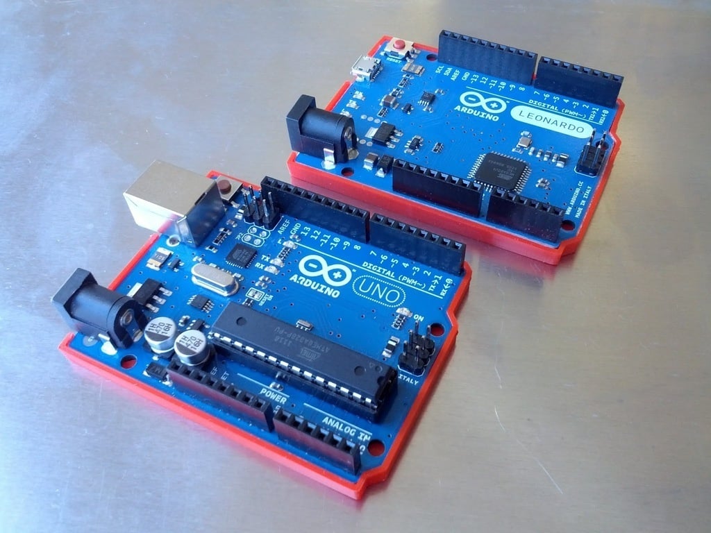 Arduino Bumper Case pro Uno a Leonardo