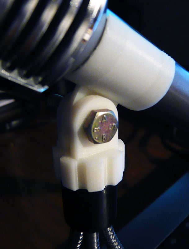 Stolní držák pro mikrofon Sony s připojením na stativ