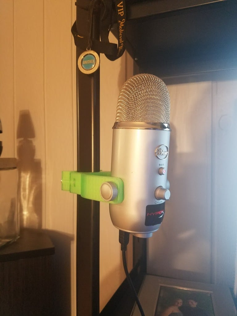Bezstolový držák pro mikrofon YETI Blue