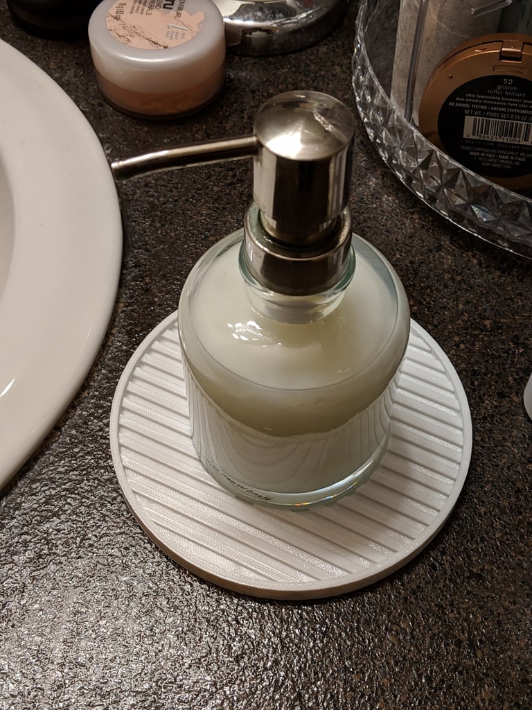 Lapač vody pro dávkovač mýdla