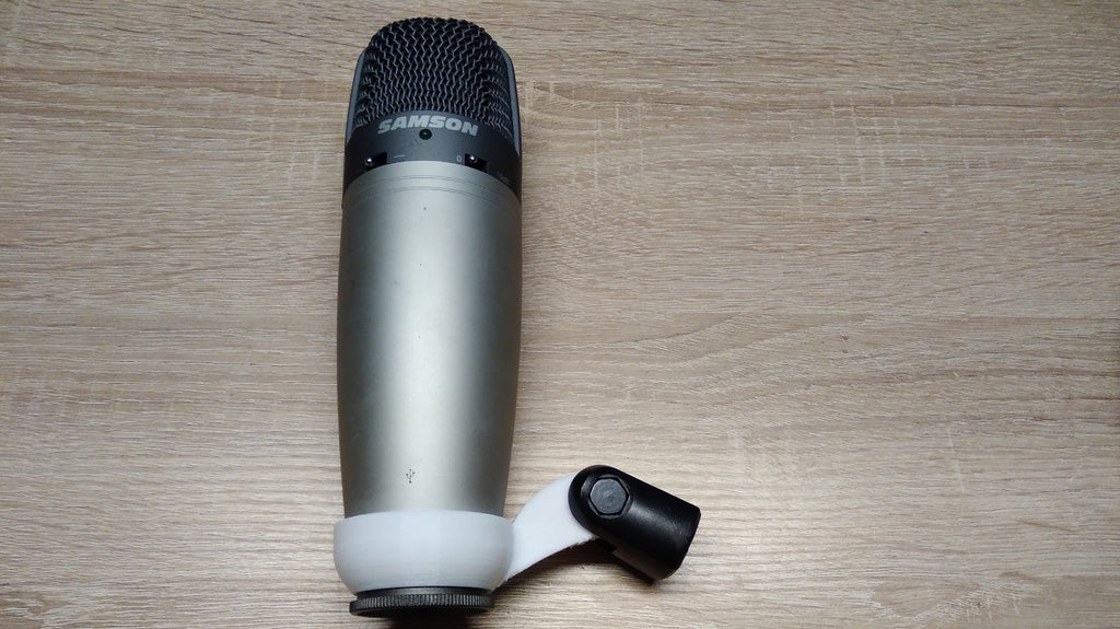 Výměna držáku mikrofonu Samson C03U