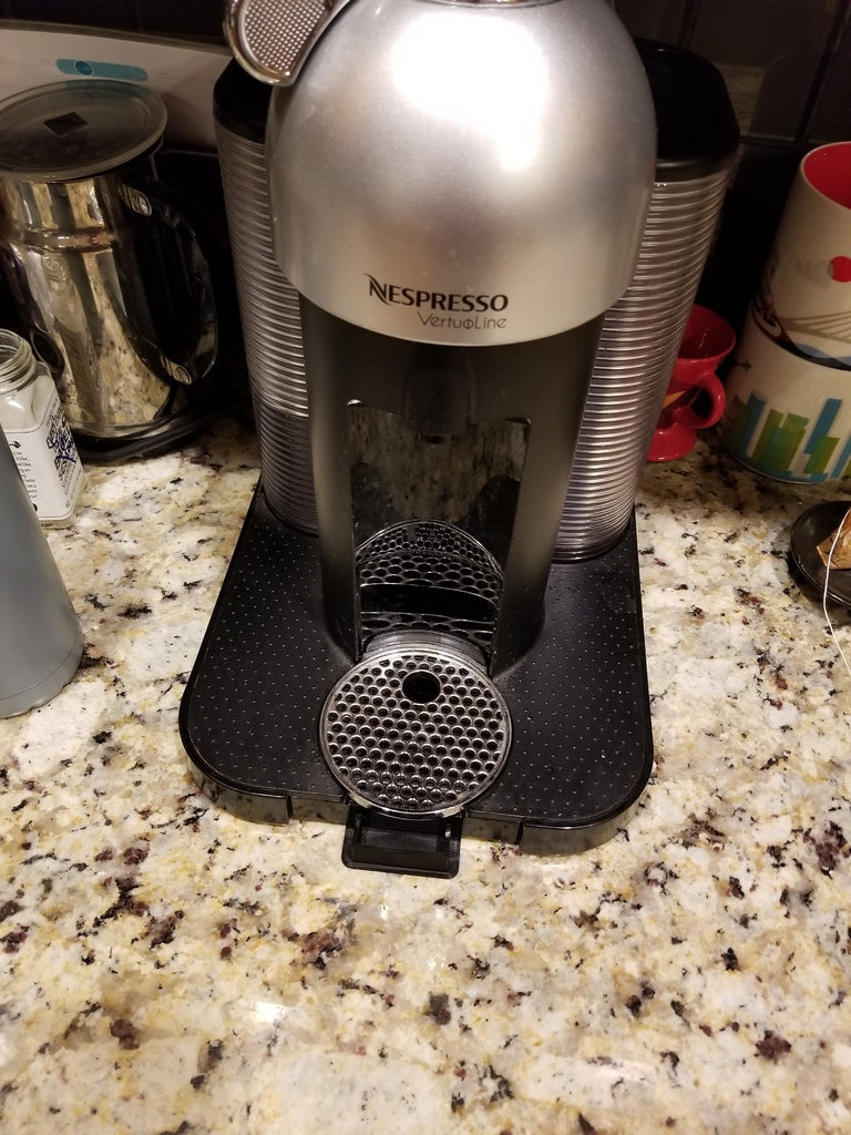 Držák na láhve kávy Vertuoline Tall pro kávovary Nespresso