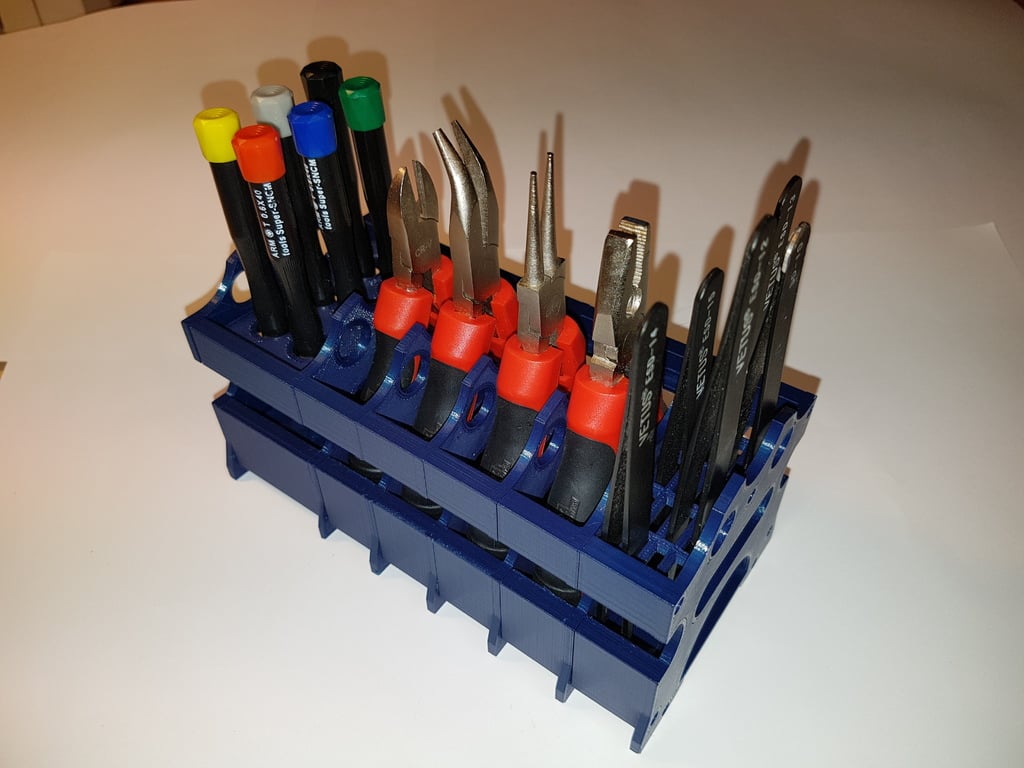 Modulární držák nástrojů na stůl (pinzety; kleště; šroubovák) V 2.0