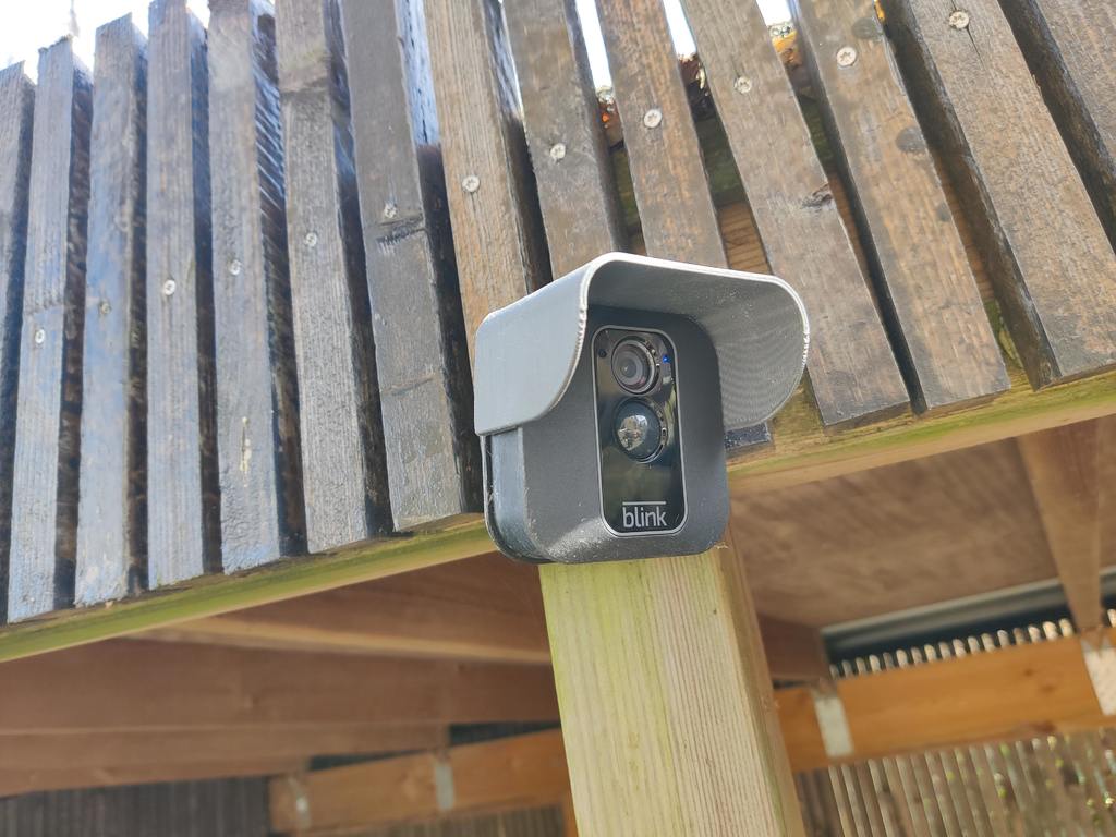 Kapota / pláštěnka pro bezpečnostní kameru Blink XT2
