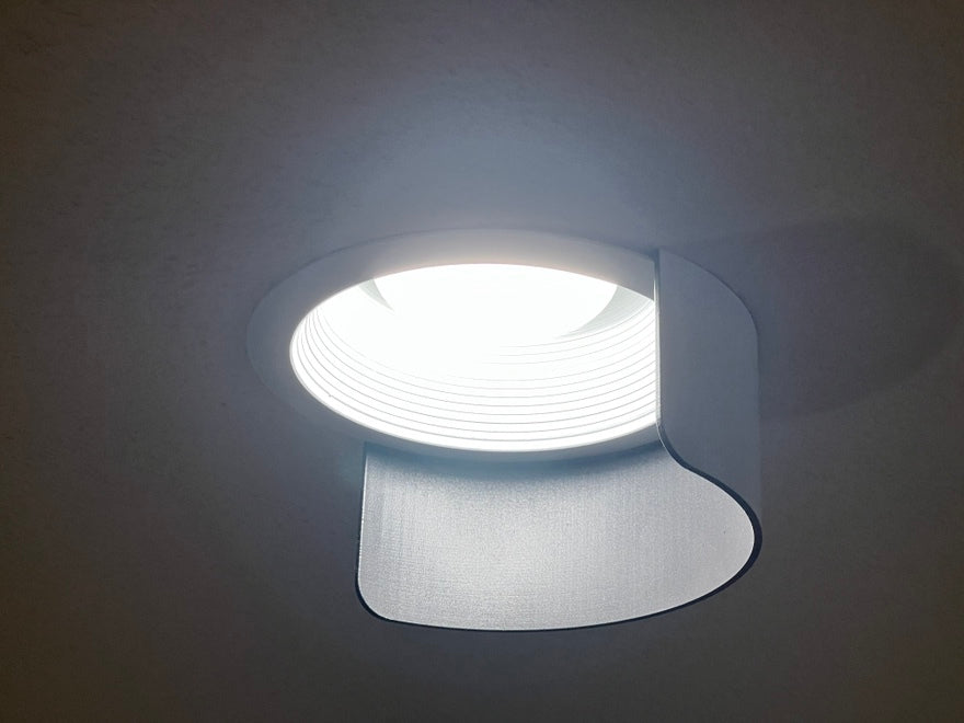Zapuštěný štít Can Light Glare Shield pro obrazovky projektorů a OLED displeje