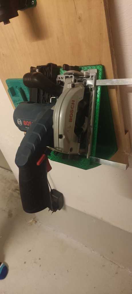 Držák nářadí Bosch GKS 12V pro montáž na stěnu