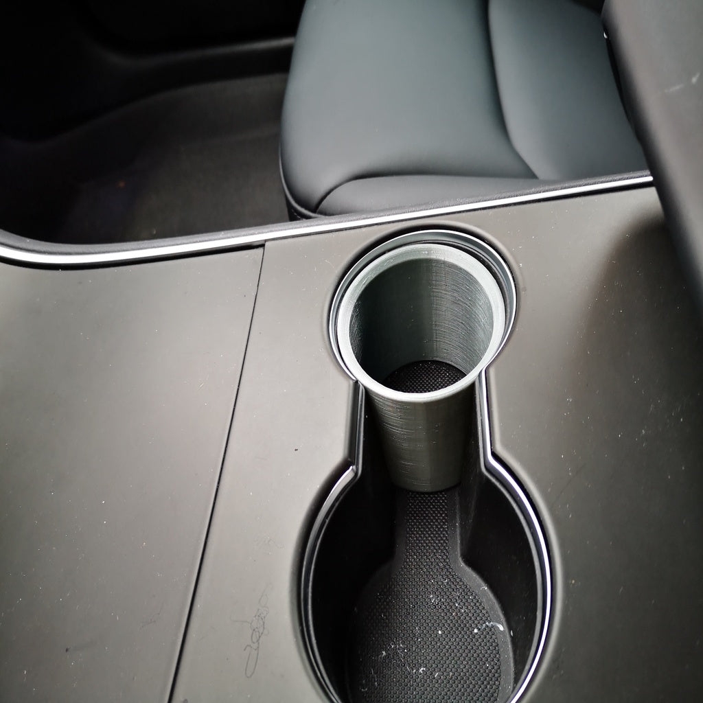 Držák na plechovku od sody pro Tesla Model 3
