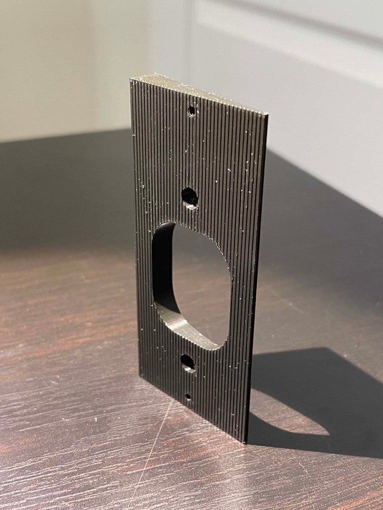 Úhlově nastavitelný nástěnný držák pro Ring Video Doorbell Wired