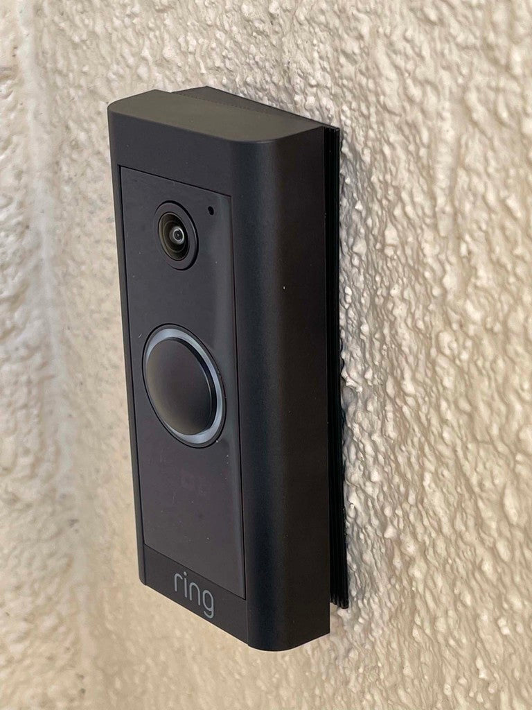Úhlově nastavitelný nástěnný držák pro Ring Video Doorbell Wired
