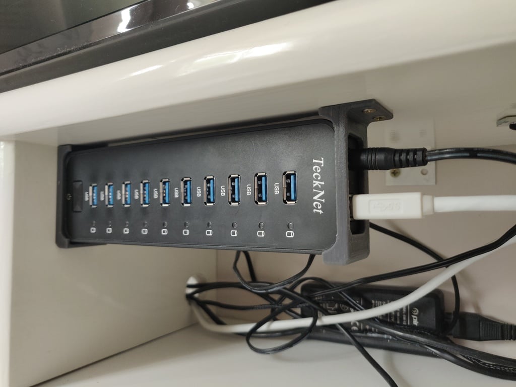 10portový USB hub TeckNet držák pod stůl