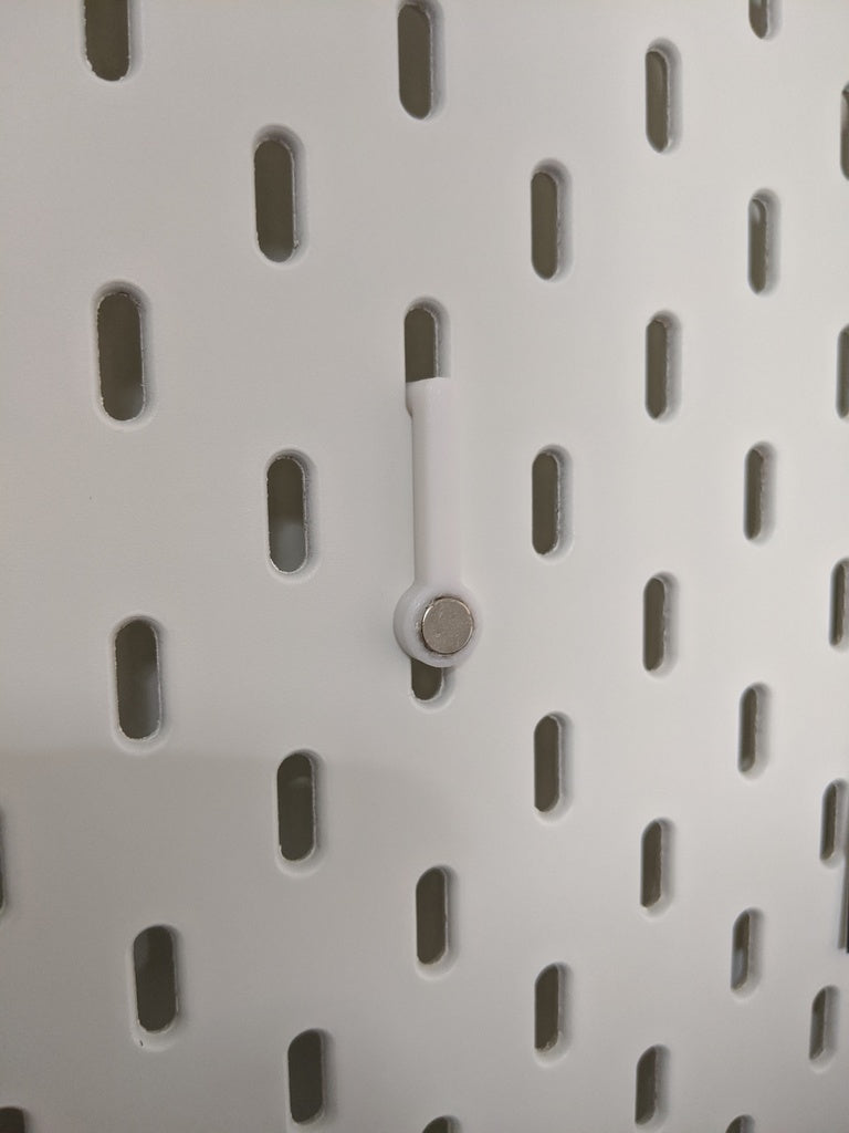 Držák nářadí IKEA Skadis s 8mm magnetickým klipem