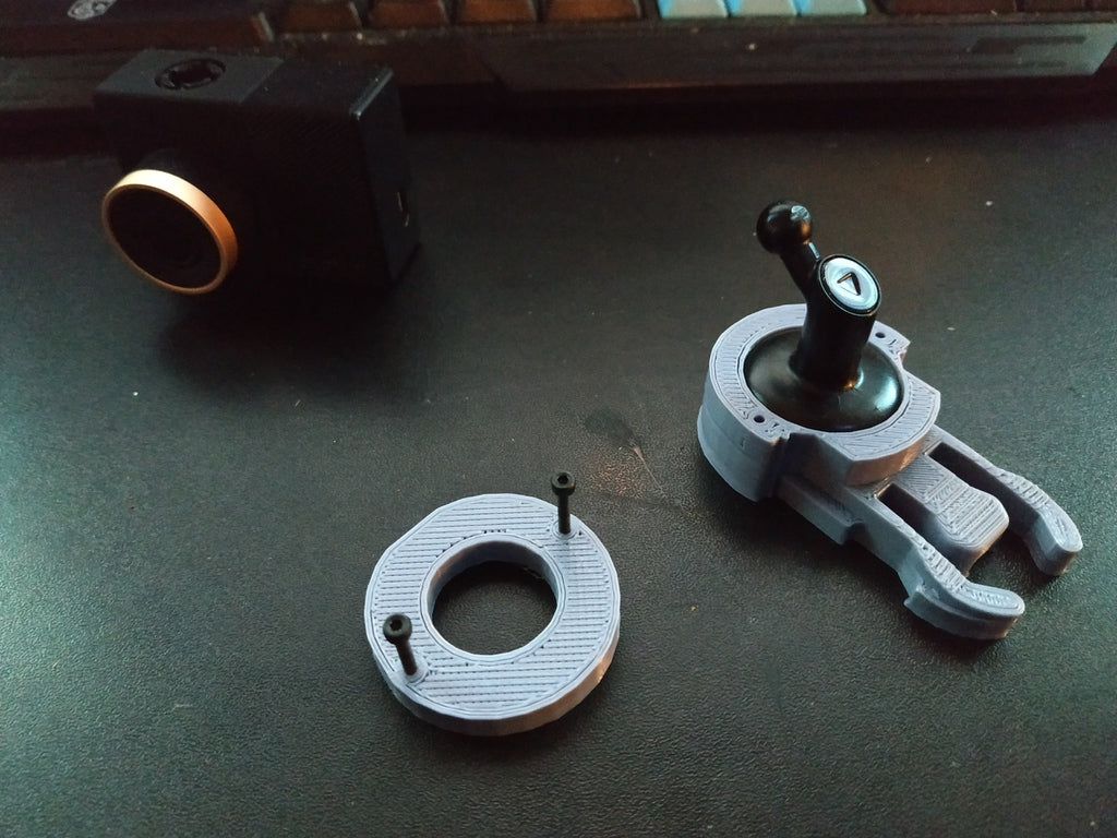 Adaptér Garmin Dash Cam pro montážní držák GoPro