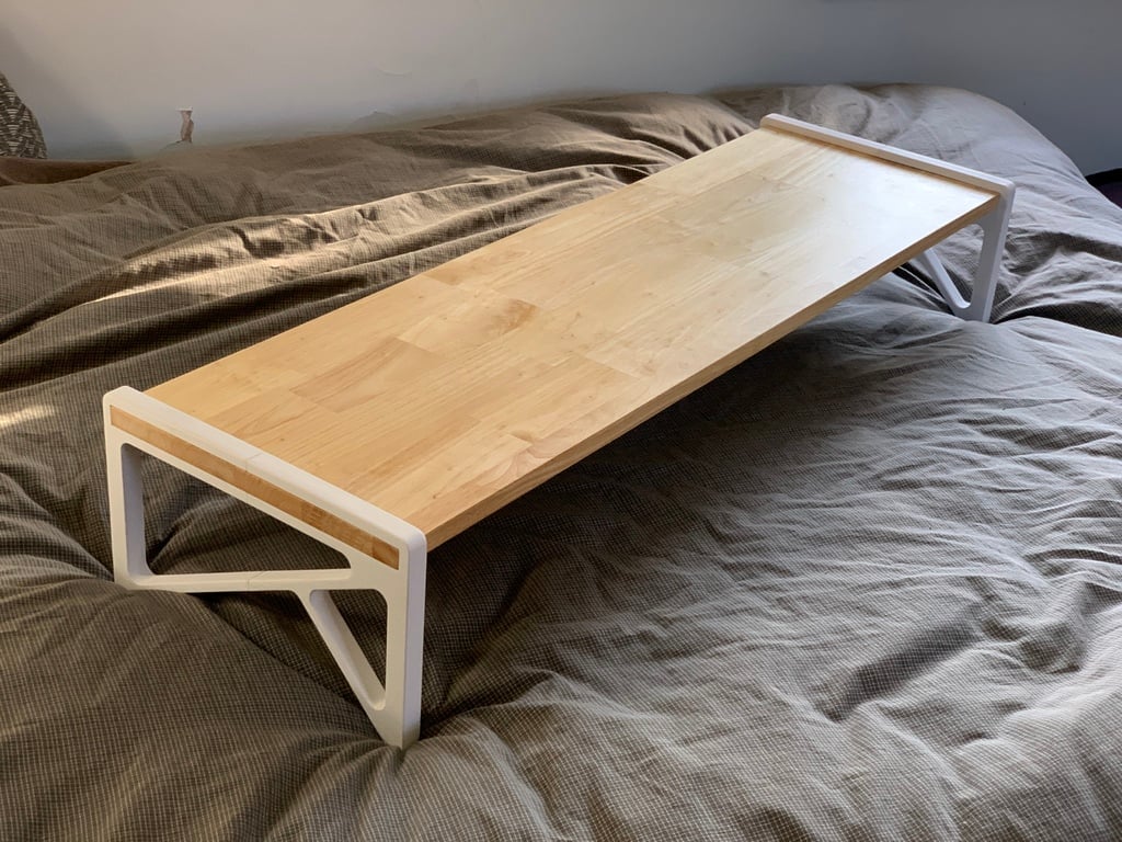 DIY stojan na monitor inspirovaný IKEA (australská edice)
