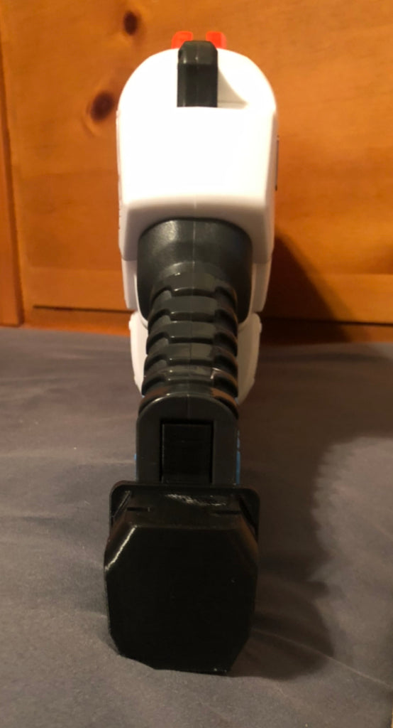Standardní připojovací bod pro dvojitý drtič Nerf Mega XL