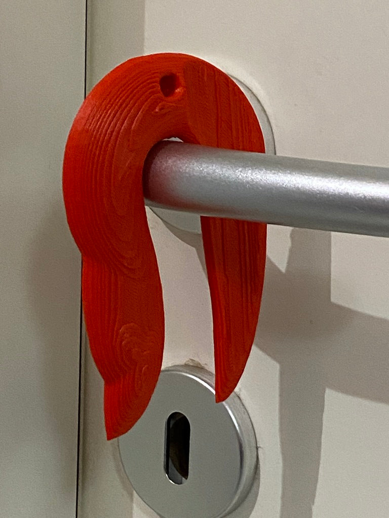 Toucan Saw Grabber: klíčenka a hands-free otvírač dveří
