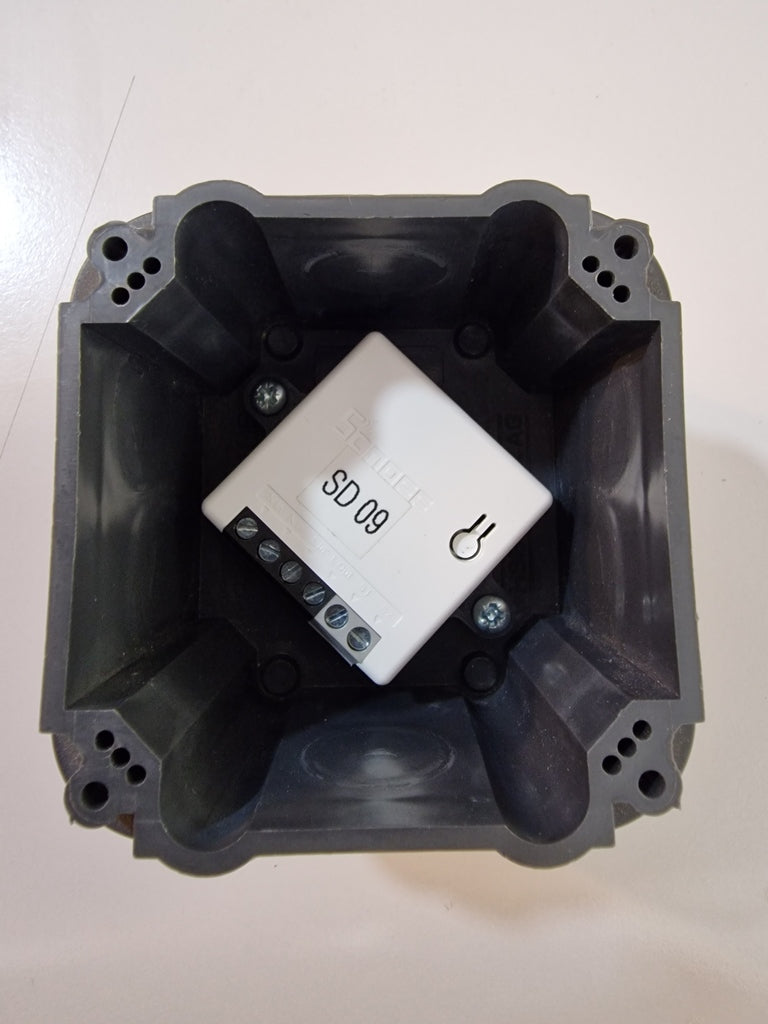 Adaptér Sonoff Mini R2 pro švýcarské zástrčky (HSB-WEIBEL)