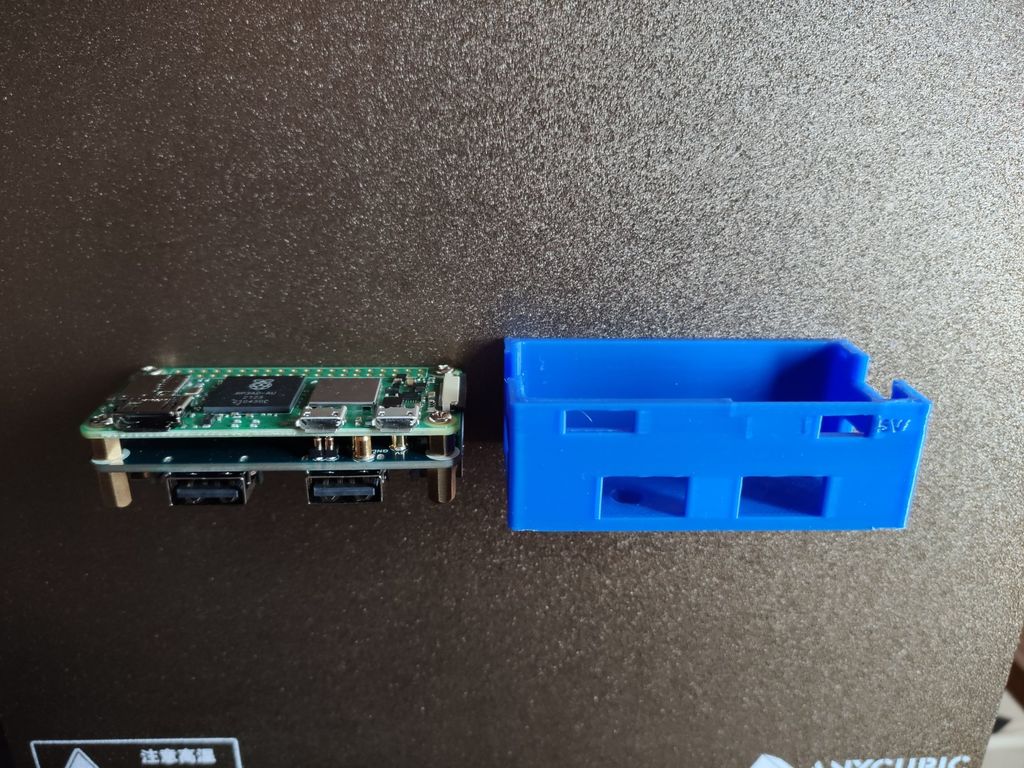 Pi Zero (2) W s USB HUB HAT a 4&quot; dotykovým displejem pro Anycubic Vyper