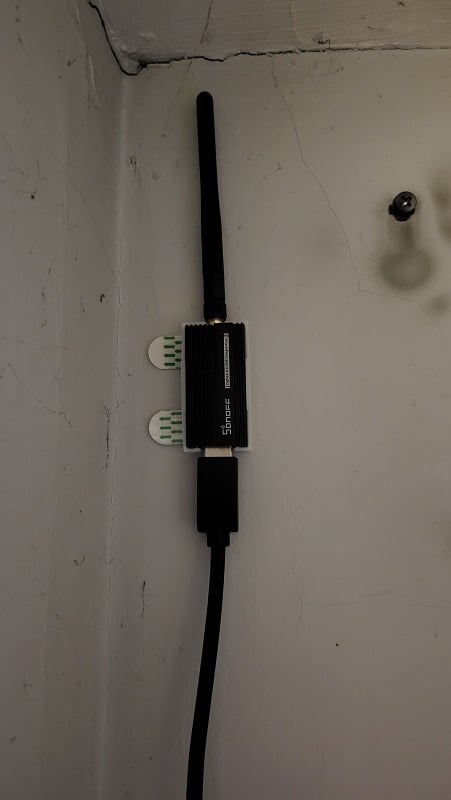 Jednoduchý nástěnný držák pro SONOFF Zigbee 3.0 USB Dongle Plus-E