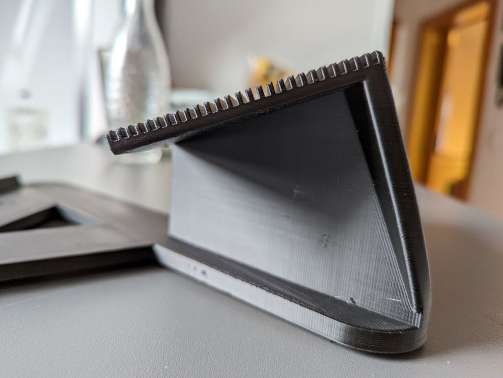Univerzální držák na notebook s designem chlazení vzduchem pro Razer Blade 15 a další
